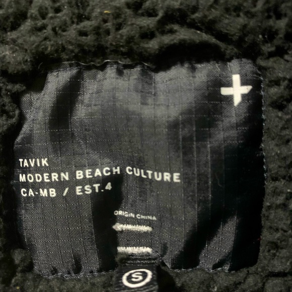 Small Sherpa lined jacket, mustard color. - Picture 3 of 4